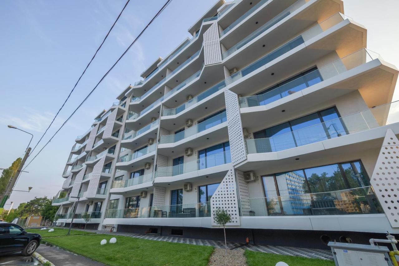Apartment Red Luxury On Mamaia