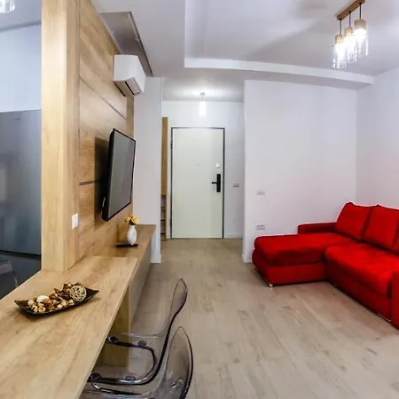 Red Luxury Apartment Lake On Mamaia Exterior photo