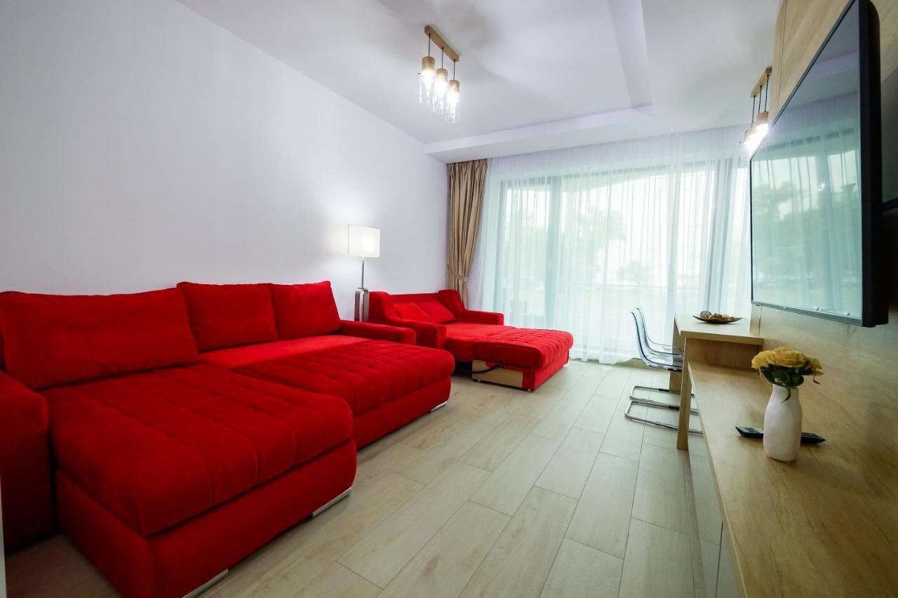 Apartament Red Luxury On Mamaia